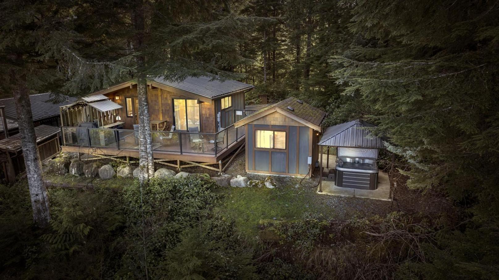 The Great Escape - Port Renfrew Villa Exteriör bild